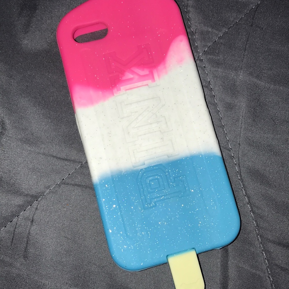 VS PINK iPhone 5/5S case